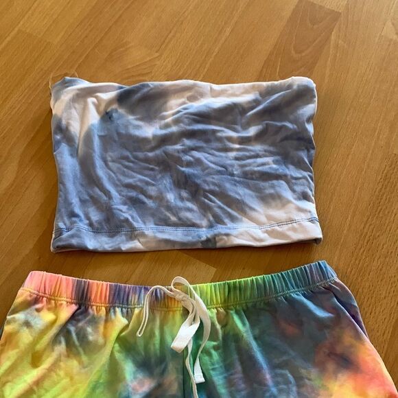 Tie Dye Set  - Picture 3 of 6